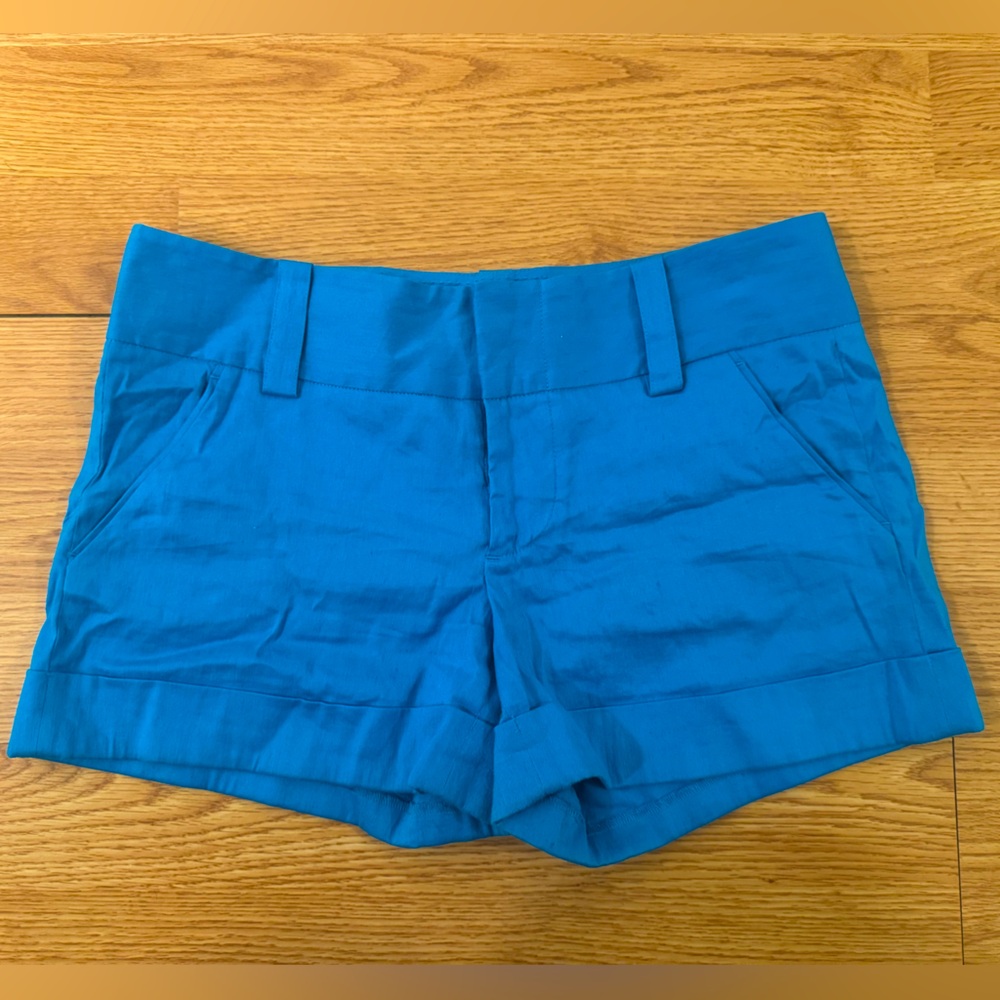 Alice + Olivia Cuffed Shorts